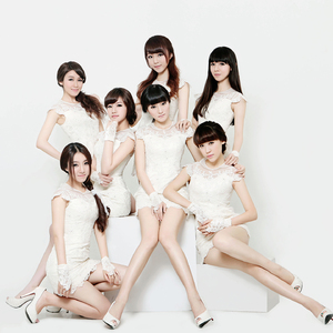 美女全裸被操图片
